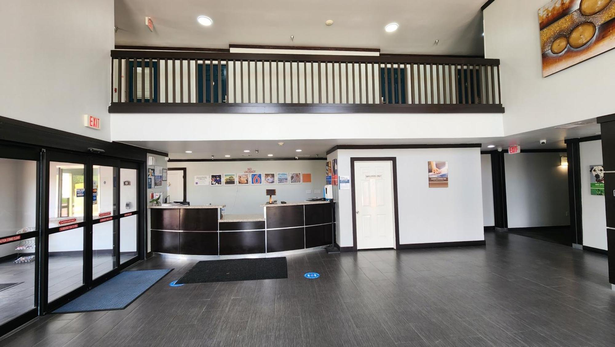 Hotel 6-ennis, Tx 4*
