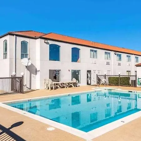 Motel 6-Ennis, Tx 