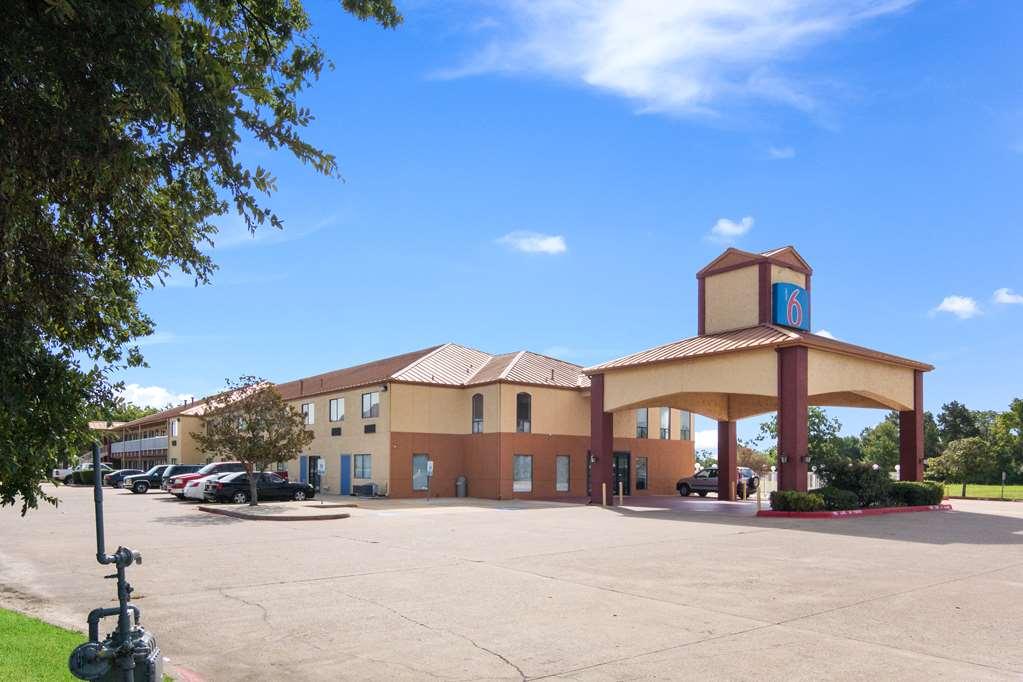 Hotel 6-ennis, Tx