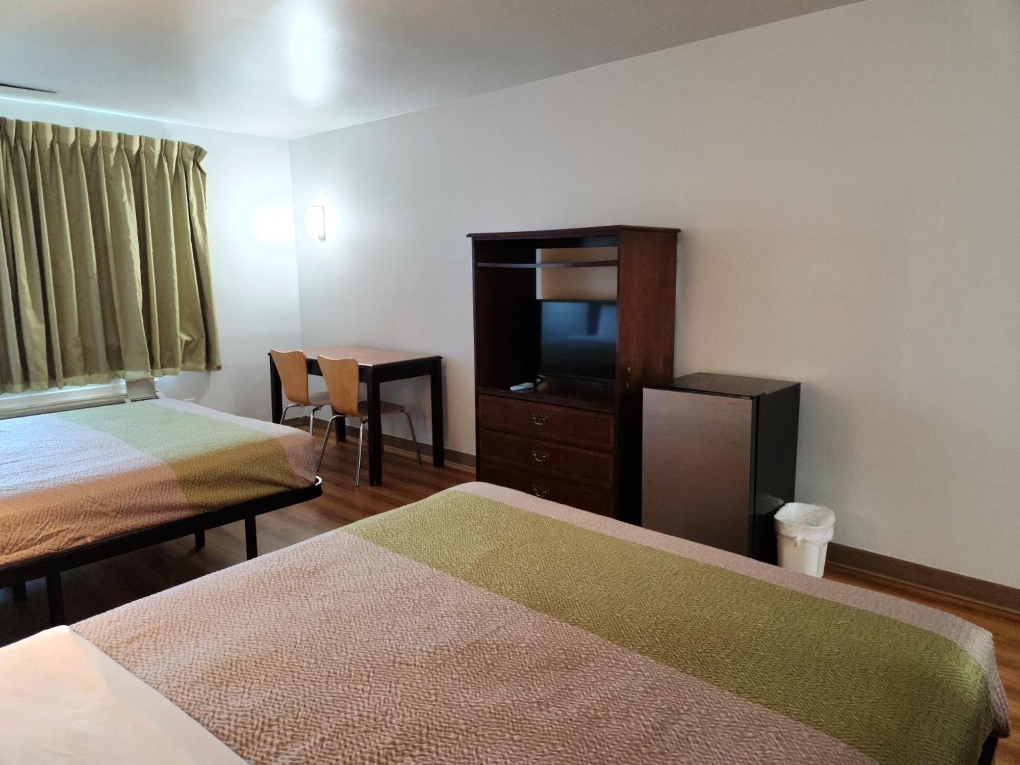 Hotel 6-ennis, Tx