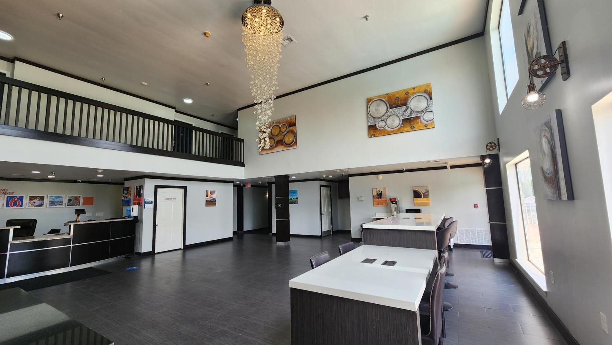 6-ennis, Tx Hotel